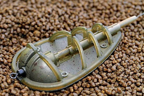 Avid carp method feeder large - method,